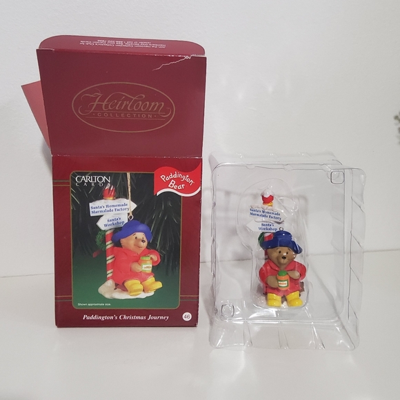Heirloom Collection Carlton Cards Paddington's Christmas Journey - Picture 2 of 6
